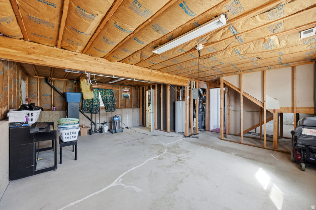 3080 W 4600 S Roy, UT 84067