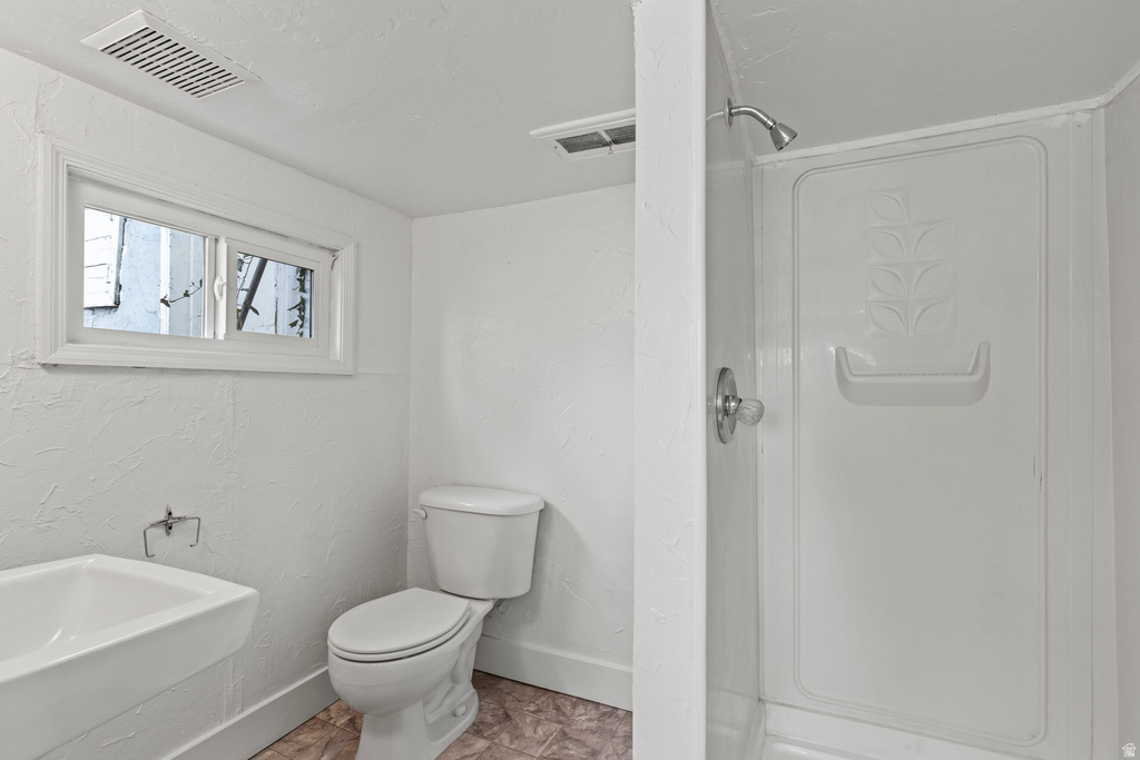 180 S 300 E Logan, UT 84321