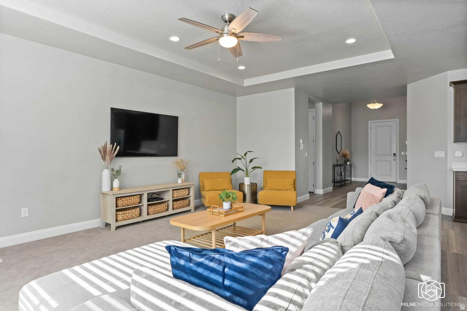 262 N LADERA DR Washington, UT 84780