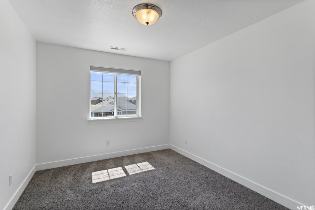 169 N 410 E Vineyard, UT 84059