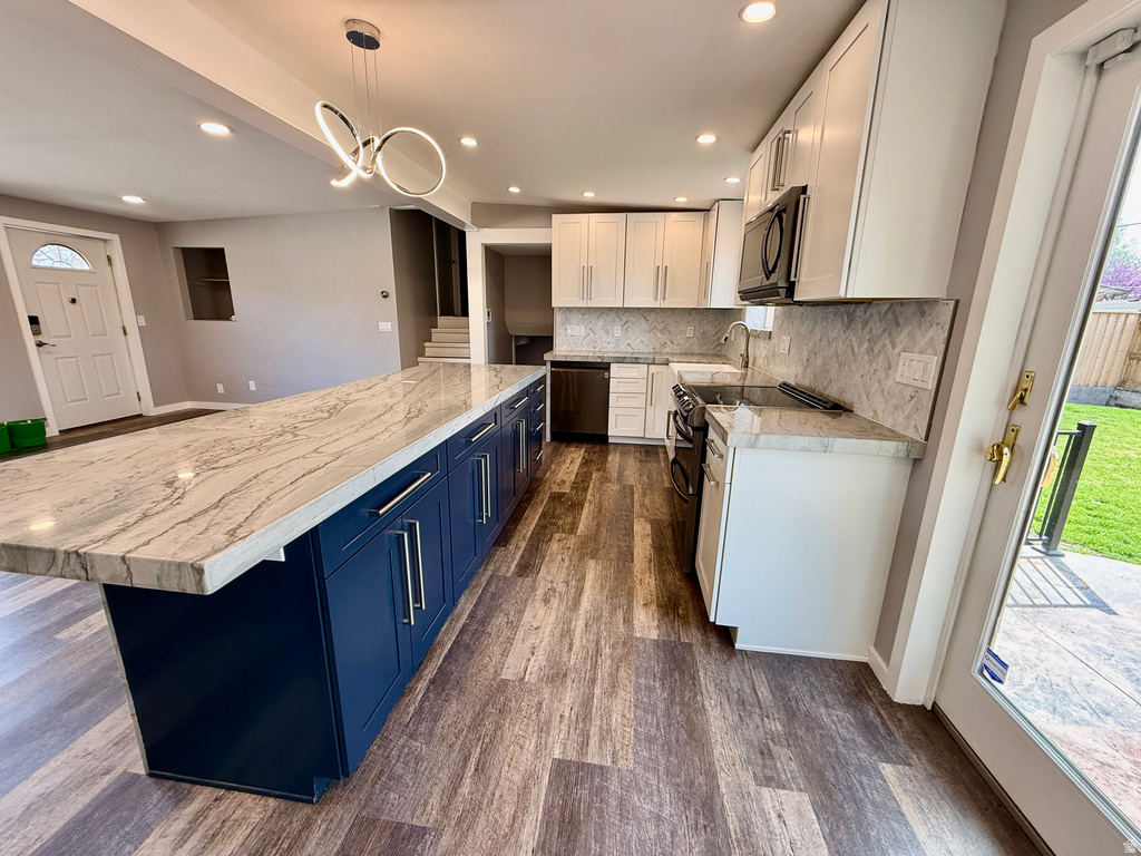 6784 S 1530 E Cottonwood Heights, UT 84121