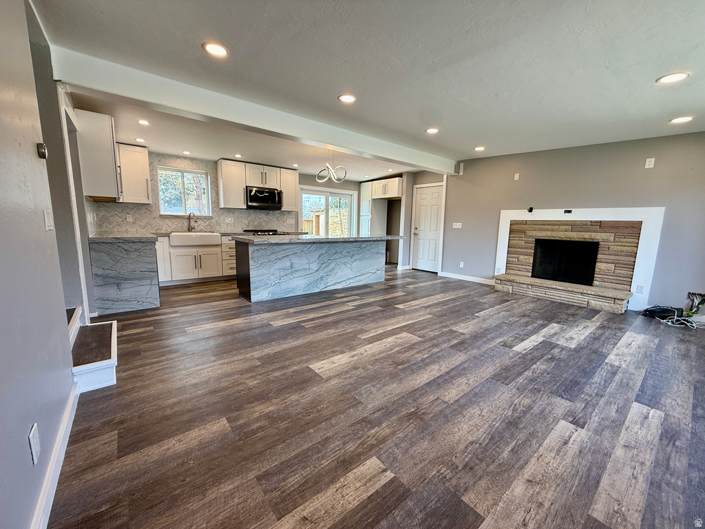 6784 S 1530 E Cottonwood Heights, UT 84121