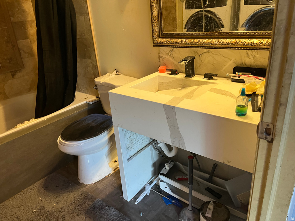 6469 W JEFFS CIR West Valley City, UT 84128