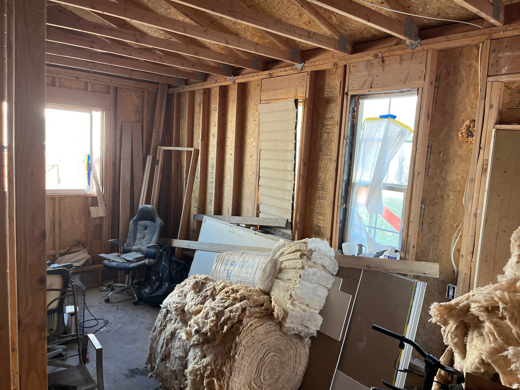 6469 W JEFFS CIR West Valley City, UT 84128