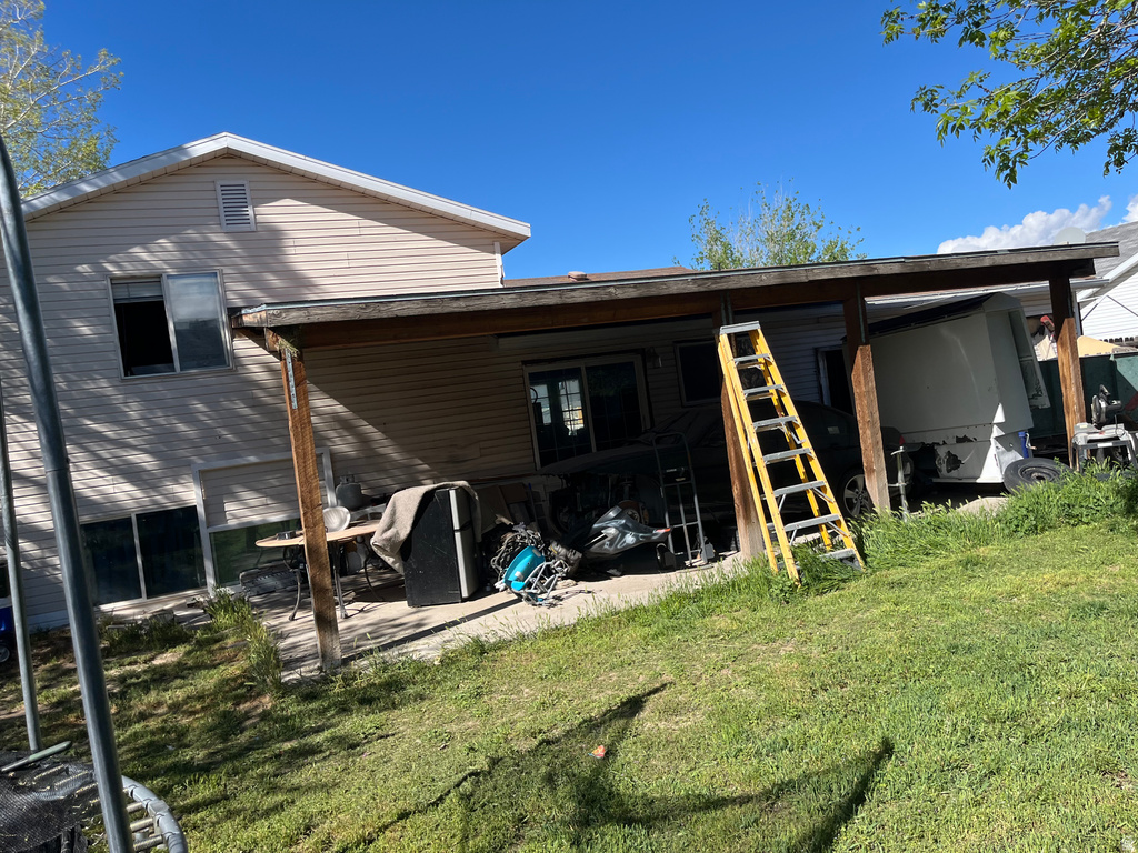 6469 W JEFFS CIR West Valley City, UT 84128