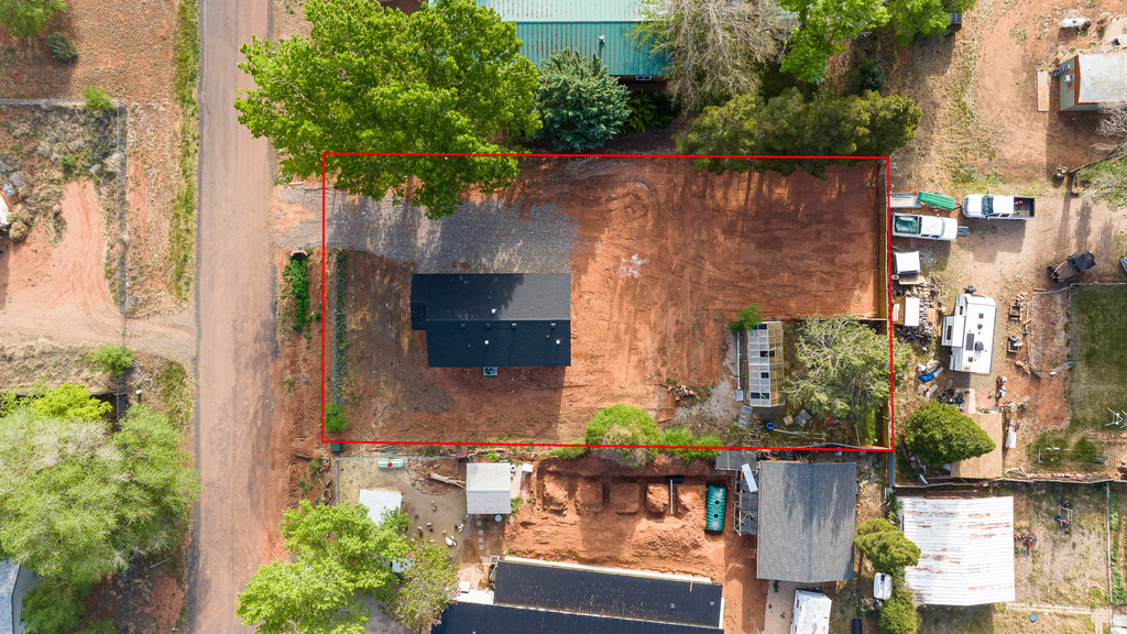 573 W CHAMBERLAIN DR Kanab, UT 84741