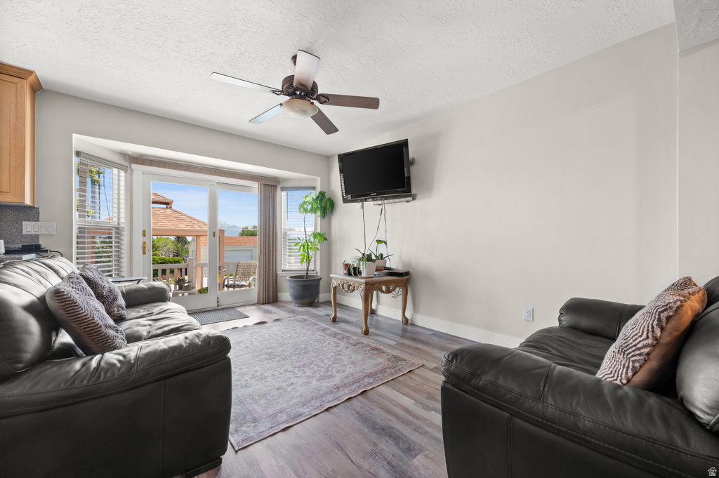 5563 S COPPER CITY DR Kearns, UT 84118