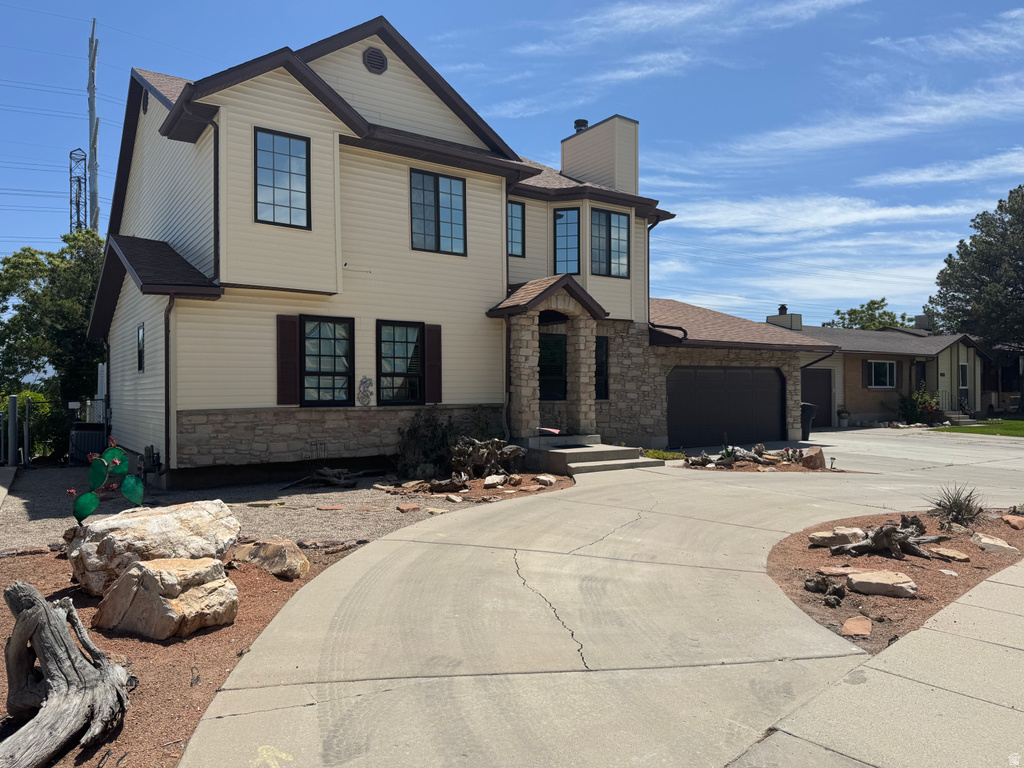 5563 S COPPER CITY DR Kearns, UT 84118