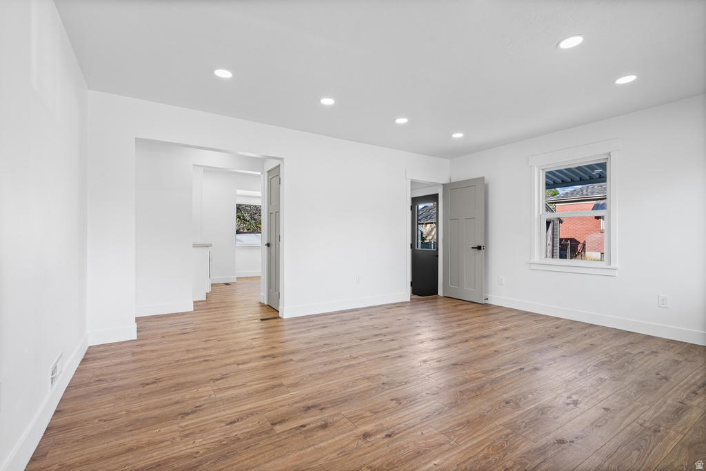 731 E BARROWS AVE Salt Lake City, UT 84106