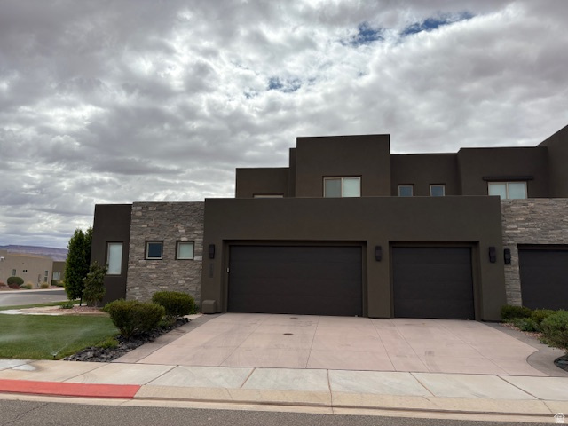 5009 W NASHABO TRL #77 Hurricane, UT 84737