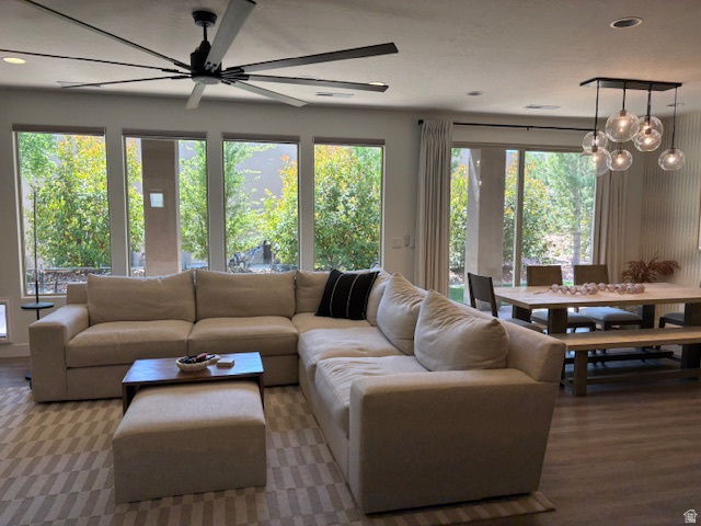 5009 W NASHABO TRL #77 Hurricane, UT 84737
