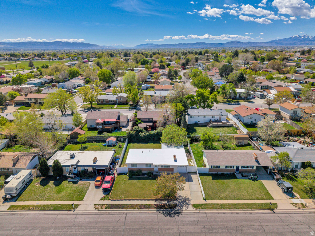 2813 W SWEET BASIL NORTH ST. Taylorsville, UT 84129