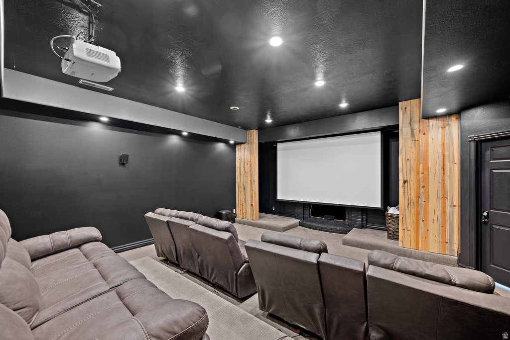 6299 W 10220 N Highland, UT 84003