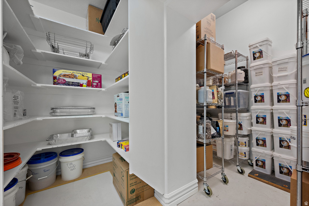 6299 W 10220 N Highland, UT 84003