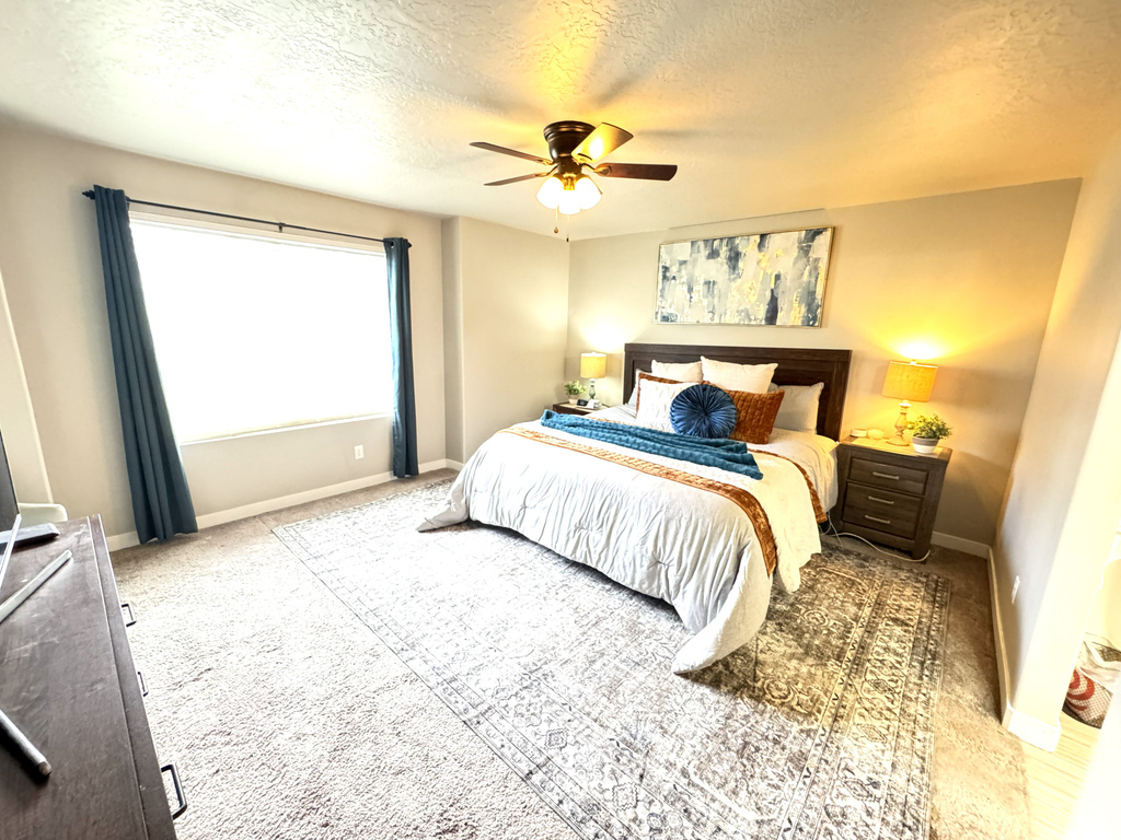 5695 W RED RIDGE LN West Valley City, UT 84118