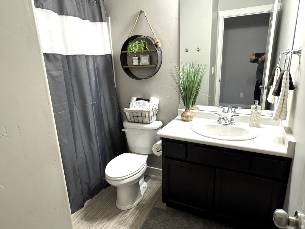 5695 W RED RIDGE LN West Valley City, UT 84118