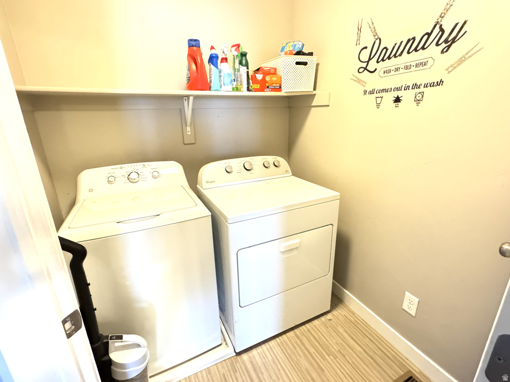 5695 W RED RIDGE LN West Valley City, UT 84118