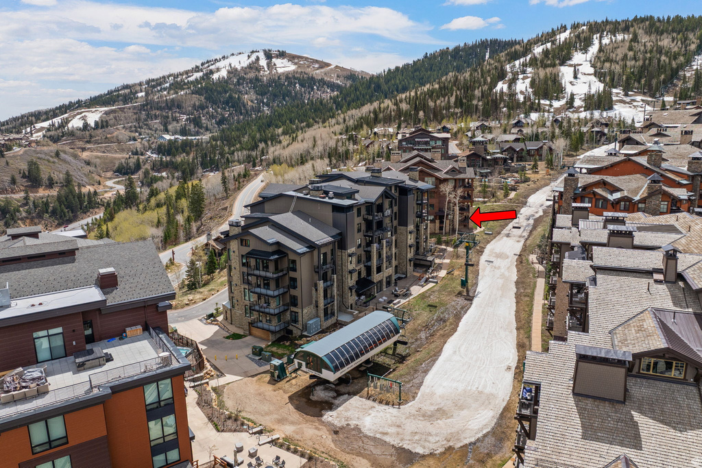 7715 VILLAGE WAY #106 Park City, UT 84060