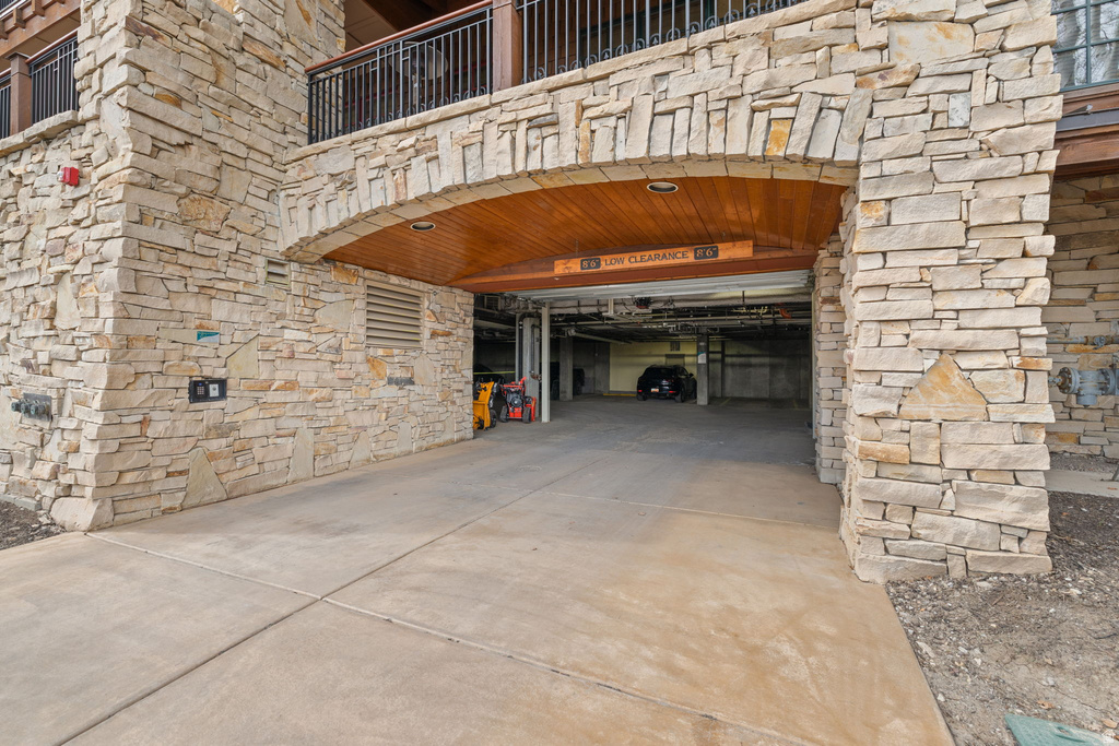 7715 VILLAGE WAY #106 Park City, UT 84060