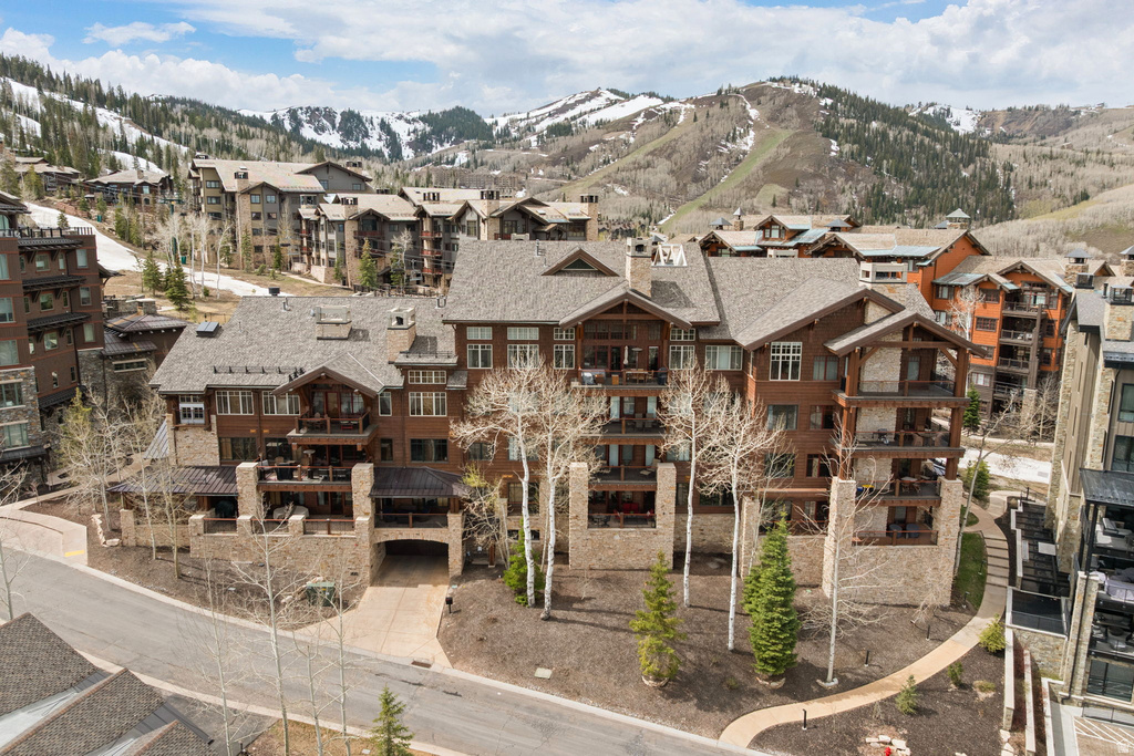7715 VILLAGE WAY #106 Park City, UT 84060