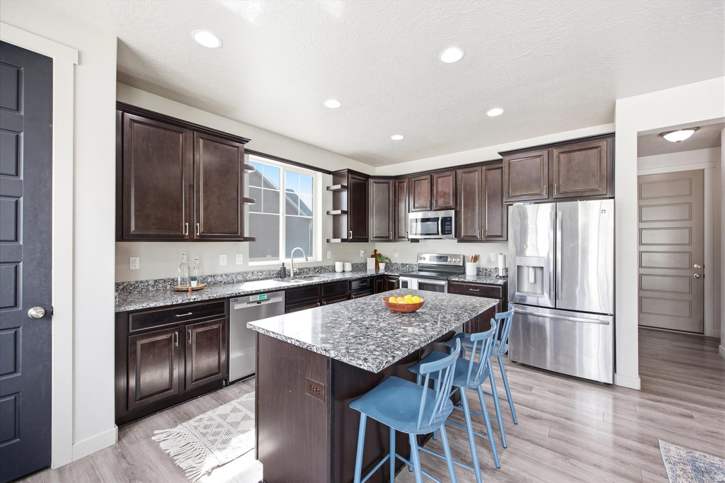 1332 W 1500 N Lehi, UT 84043