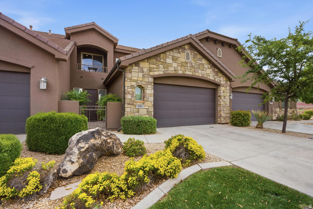 1951 N AUGUSTA CT Washington, UT 84780