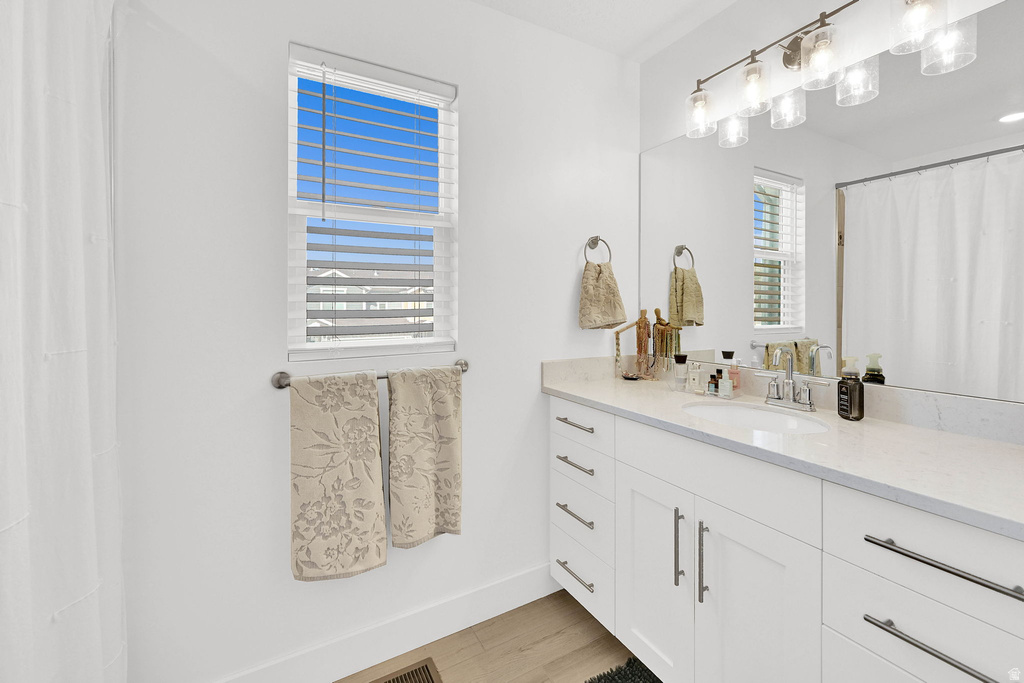 6526 S ASPEN LN South Weber, UT 84405