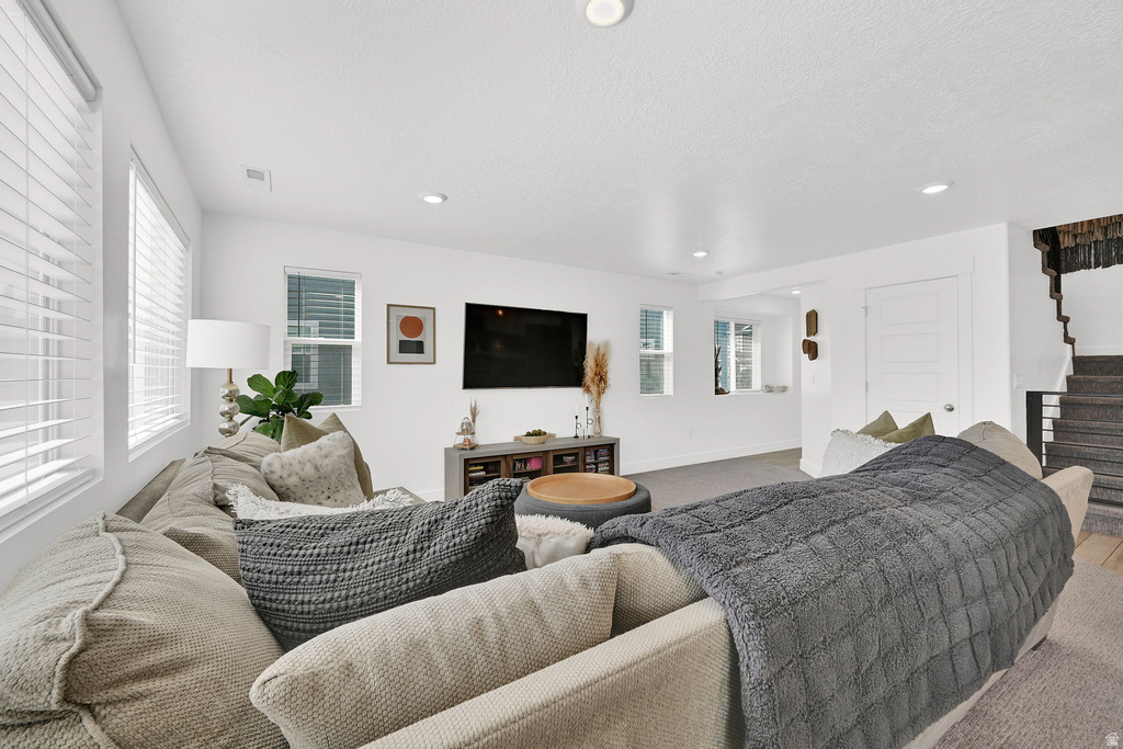 6526 S ASPEN LN South Weber, UT 84405