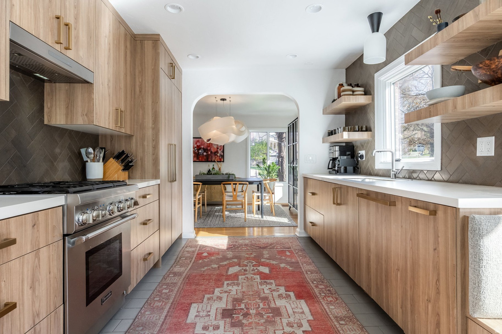 1440 E LAIRD AVE Salt Lake City, UT 84105