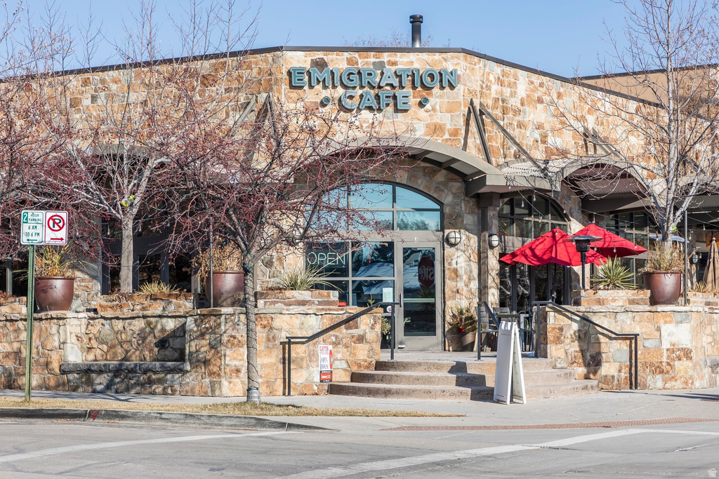 1440 E LAIRD AVE Salt Lake City, UT 84105