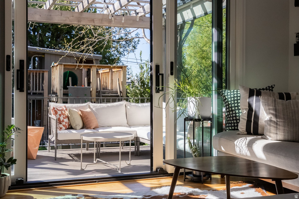 1440 E LAIRD AVE Salt Lake City, UT 84105