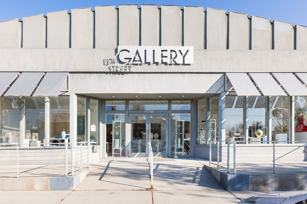 1440 E LAIRD AVE Salt Lake City, UT 84105