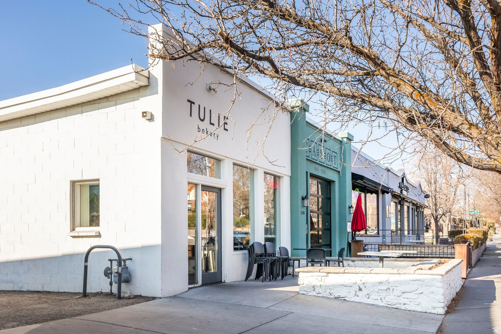 1440 E LAIRD AVE Salt Lake City, UT 84105