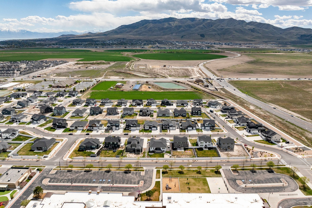 712 W BLUE MOUNTAIN DR Saratoga Springs, UT 84045