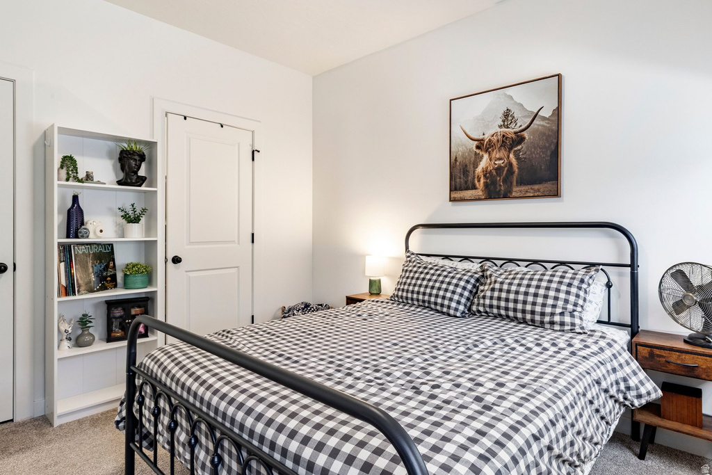 712 W BLUE MOUNTAIN DR Saratoga Springs, UT 84045