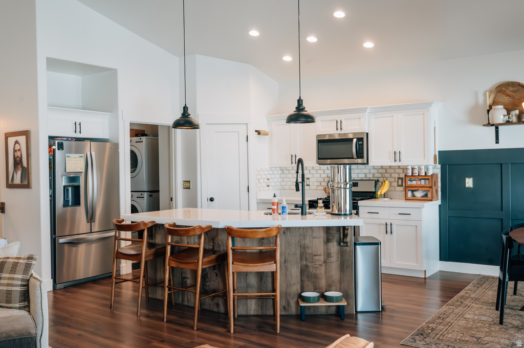 4479 E PINE DR Eagle Mountain, UT 84005