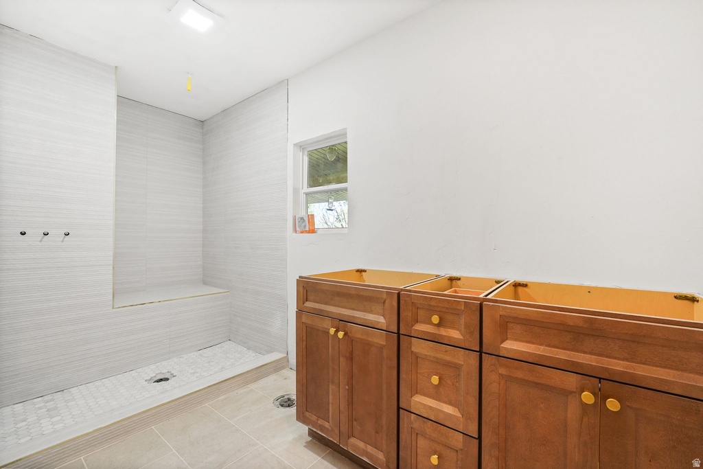 1775 E ROSECREST DR Salt Lake City, UT 84108