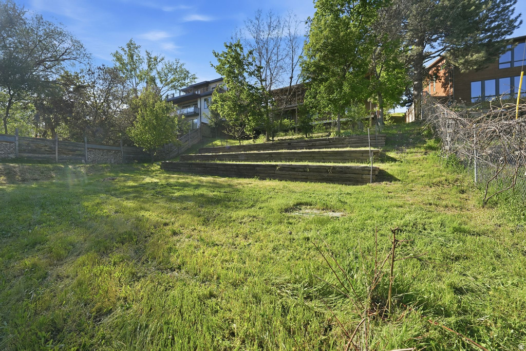 1775 E ROSECREST DR Salt Lake City, UT 84108