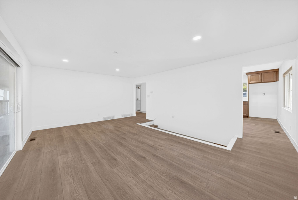 1775 E ROSECREST DR Salt Lake City, UT 84108