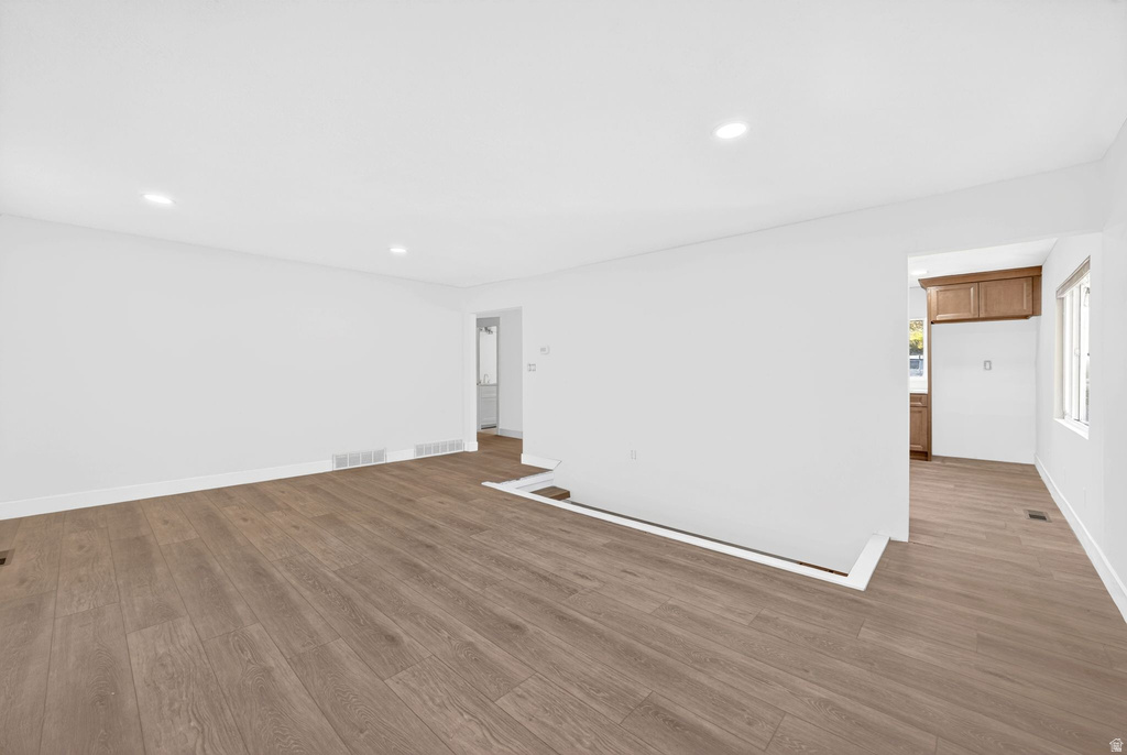 1775 E ROSECREST DR Salt Lake City, UT 84108