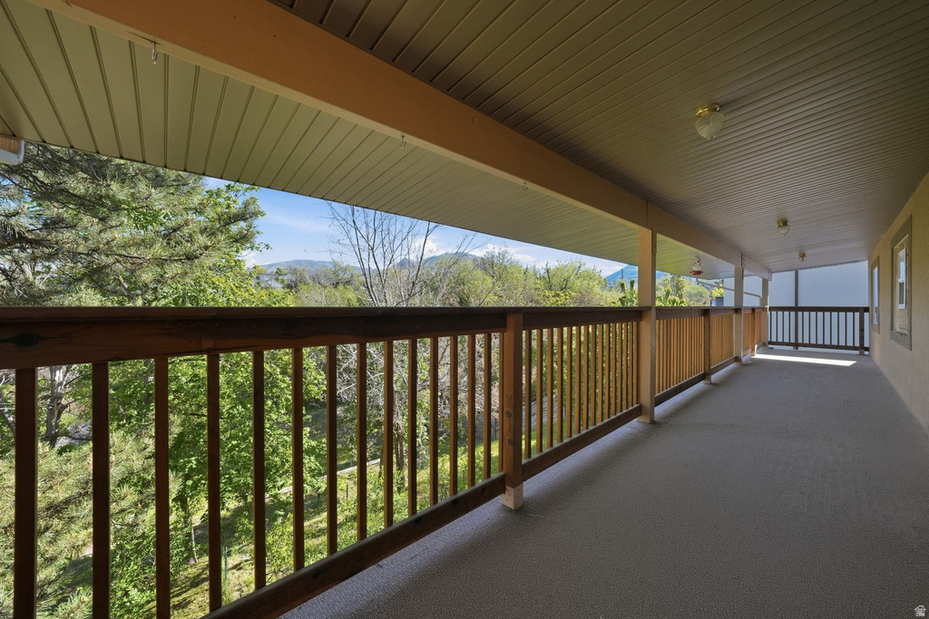 1775 E ROSECREST DR Salt Lake City, UT 84108