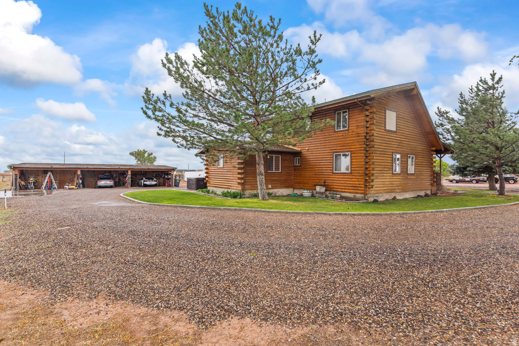 320 W 400 N Central Valley, UT 84754