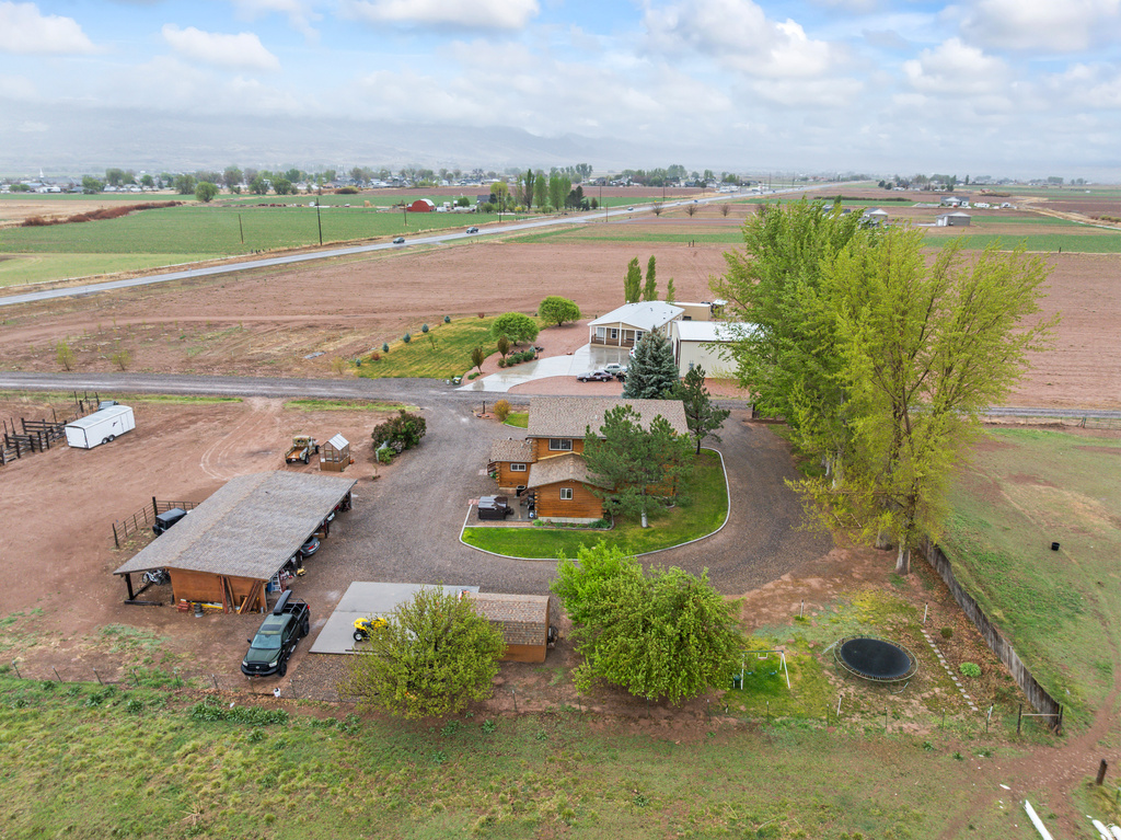 320 W 400 N Central Valley, UT 84754