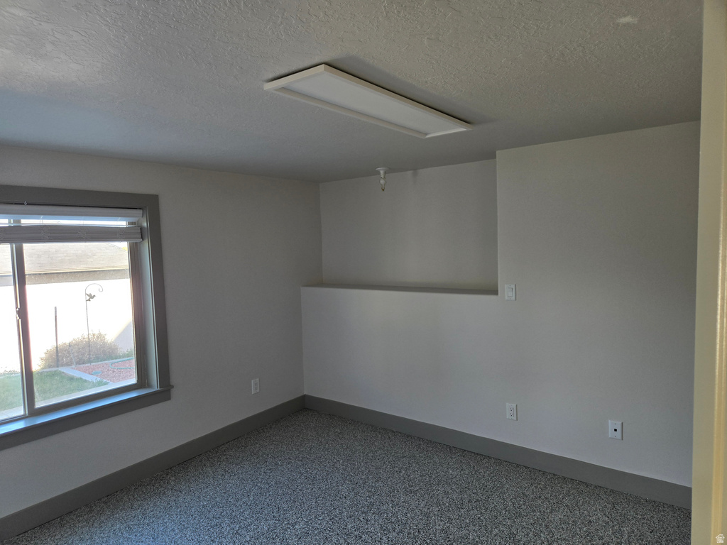 1126 E BENCHVIEW DR Ogden, UT 84404