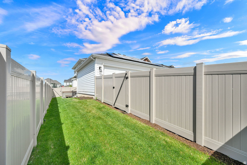 1951 W JOSEPH ACRES RD Kaysville, UT 84037