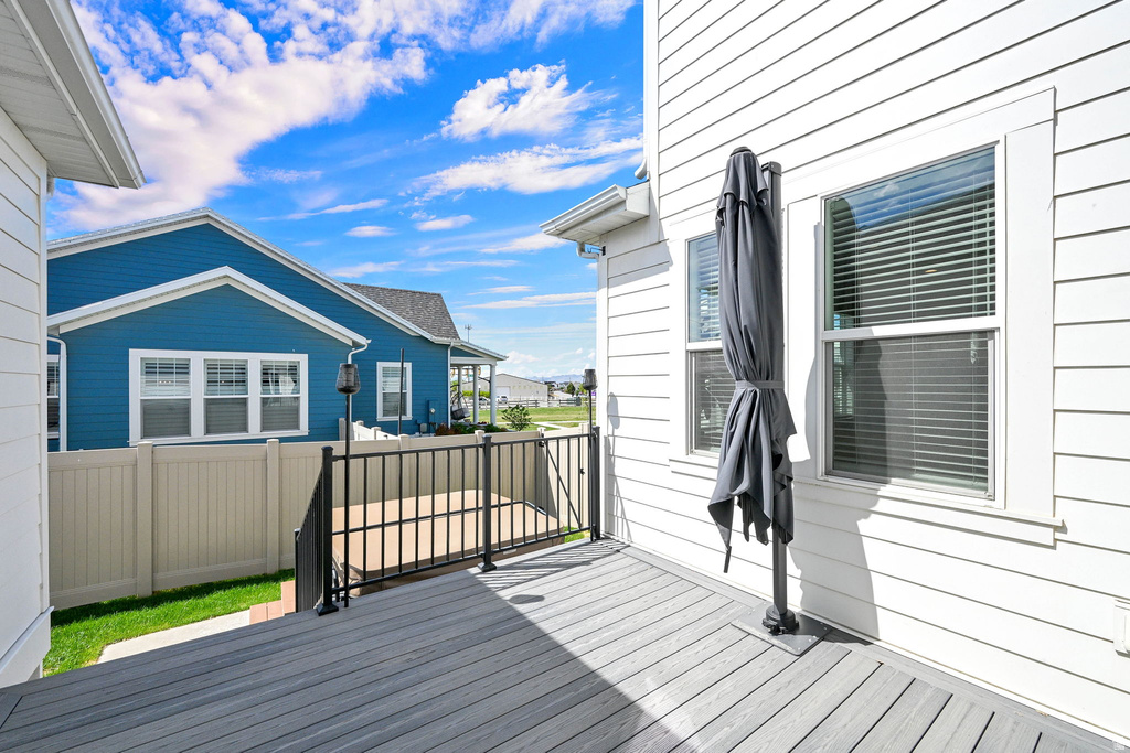 1951 W JOSEPH ACRES RD Kaysville, UT 84037