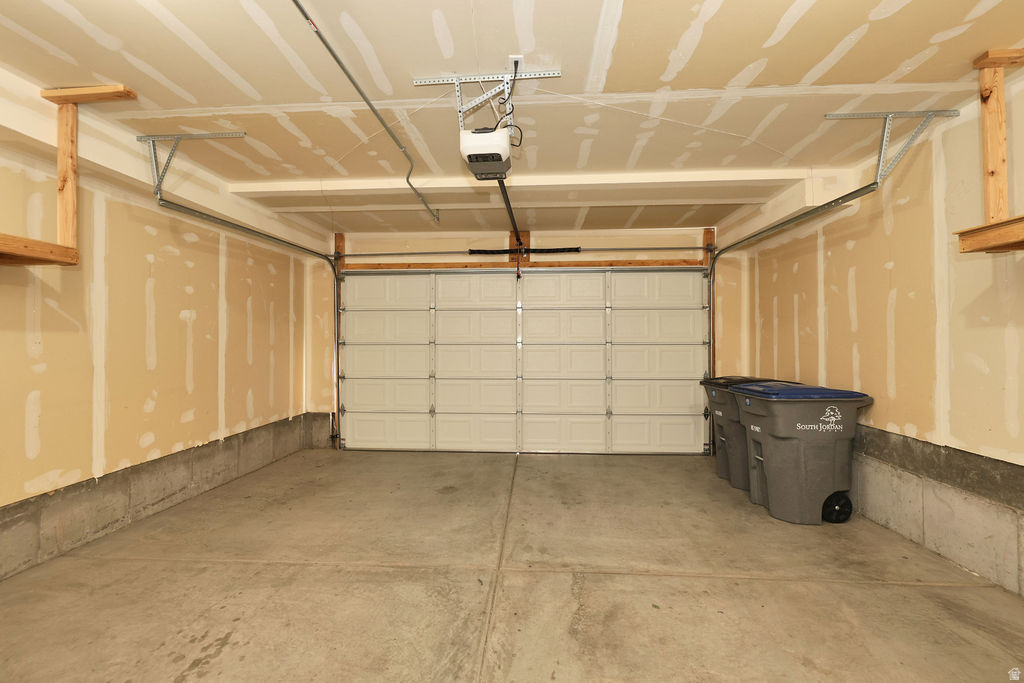 5287 W BOWSTRING WAY South Jordan, UT 84009