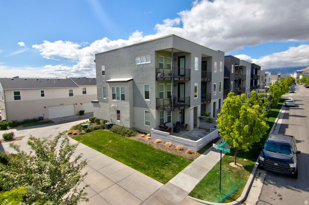 5287 W BOWSTRING WAY South Jordan, UT 84009