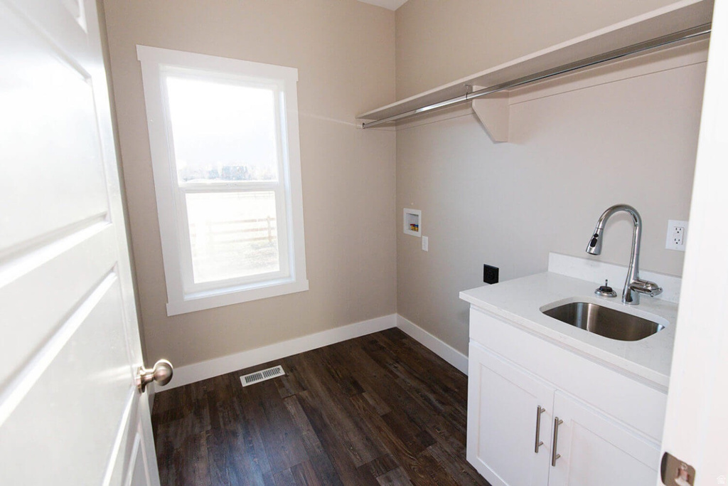 844 W 70 N Hyrum, UT 84319