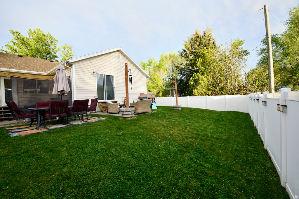 228 S LARKIN LN Kaysville, UT 84037